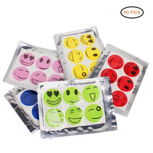 Load image into Gallery viewer, 300Pcs Mosquito Repellent Patches Stickers Natural Non Toxic Pure Essential Oil Camping Travel Children Adult Repellent Stickers
